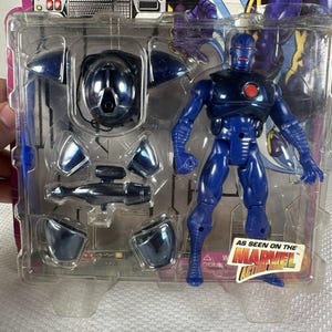 Vintage Marvel Comics ToyBiz 1995 Iron Man - Stealth Armor Action Figure , Vintage Marvel Action Figure, Iron Man Action Figure image 3