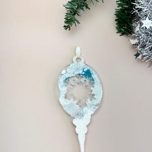 Large Snowflake Silicone Mold for Festive Candle Making and Christmas Decor