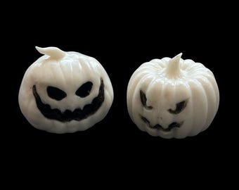 2-in-1 Halloween Pumpkin Silicone Mold: Resin, Candle, Soap Crafting