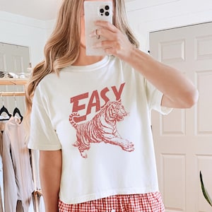 Easy Tiger Graphic Crop Tee, Vintage Comfort Colors Distressed Retro Boxy Shirt, Summer Festival Streetwear Top