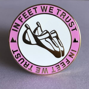Climbing Enamel Pin - Bouldering Pin - Climbing Shoes - Lilac/Purple