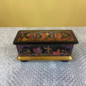 Vintage Nutcracker Music Box - Etsy