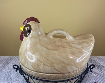 Vintage Temptations Ovenware, Brown Chicken, Basket,  1 Qt Casserole Dish
