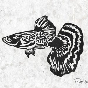 Pode incluir: Ilustração em preto e branco de um peixe guppy com uma barbatana caudal longa e fluida. O peixe tem um padrão detalhado no seu corpo e barbatanas.
