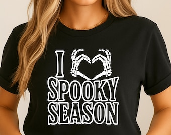 Me encanta la temporada de Halloween PNG, diseño de camiseta de manos de esqueleto
