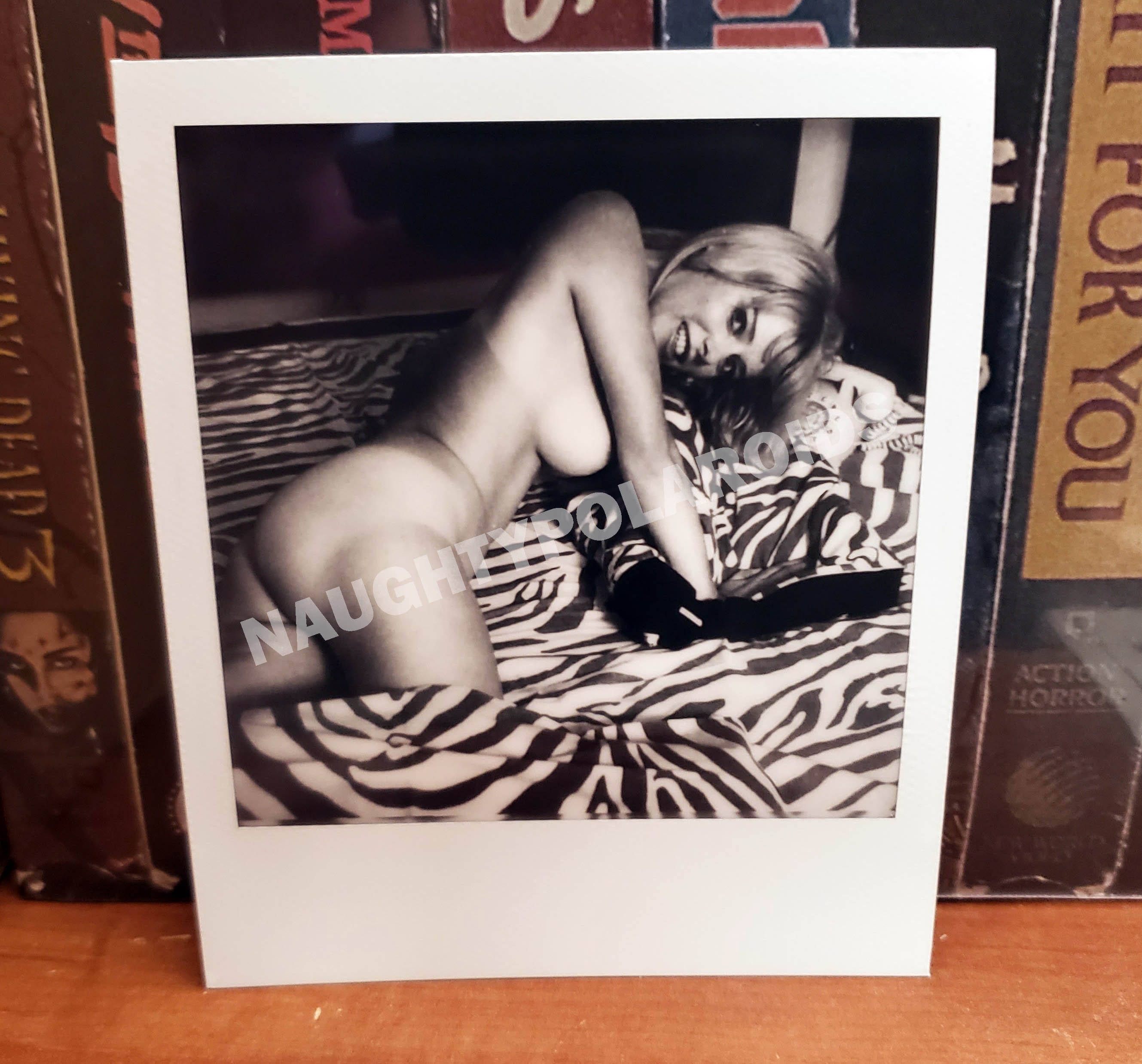 1960s Unknown Model Bedroom Snapshot REAL POLAROID PICTURE