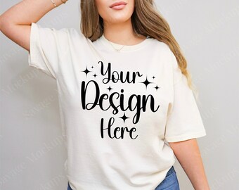 Mockup colori comfort avorio / Mockup camicia C1717 / Mockup modello / Mockup camicia avorio / Mockup camicia unisex