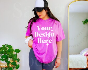 Gildan 5000 Heather Radiant Orchid Mockup | Purple Shirt Mockup | Trendy Mockup | Model Mockup | T-Shirt Mockup | Preppy Shirt Mockup