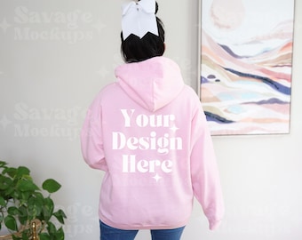 Gildan 18500 Hellrosa Hoodie Zurück Mockup | Girly Hoodie Mock | Rosa Kapuzen Sweatshirt Mockup | Trendy Hoodie Mockup | Gildan 18500 Mockup
