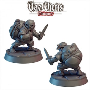 Halfling Thief DnD Dungeons and Dragons 28mm/32mm Townsfolk thief NPC Masked Miniature TTRPG Rogue burglar  Dark Fantasy