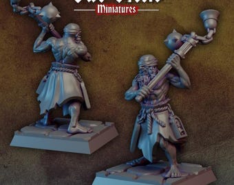 Flagellant Fanatic Miniature DnD Dungeons and Dragons 28mm/32mm DnD Warrior Human fighter Pathfinder 5e DnD Fantasy RPG Miniature