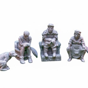 Toilets and NPCs DnD Dungeons and Dragons 28mm/32mm Miniature Scatter Terrain Wargame RPGs Townsfolk NPCs Fun Miniature Scatter Terrain
