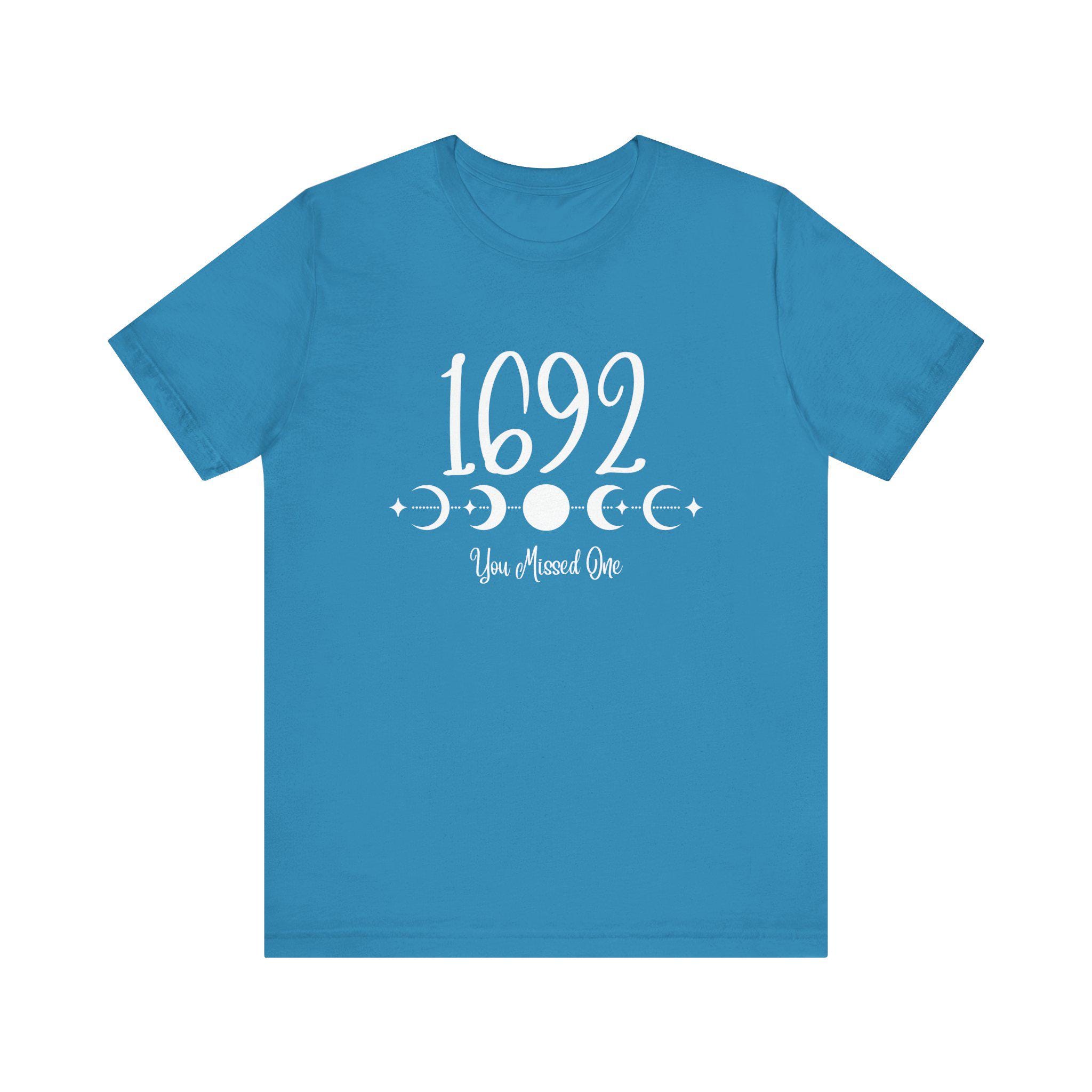 1692 T-shirt - Etsy