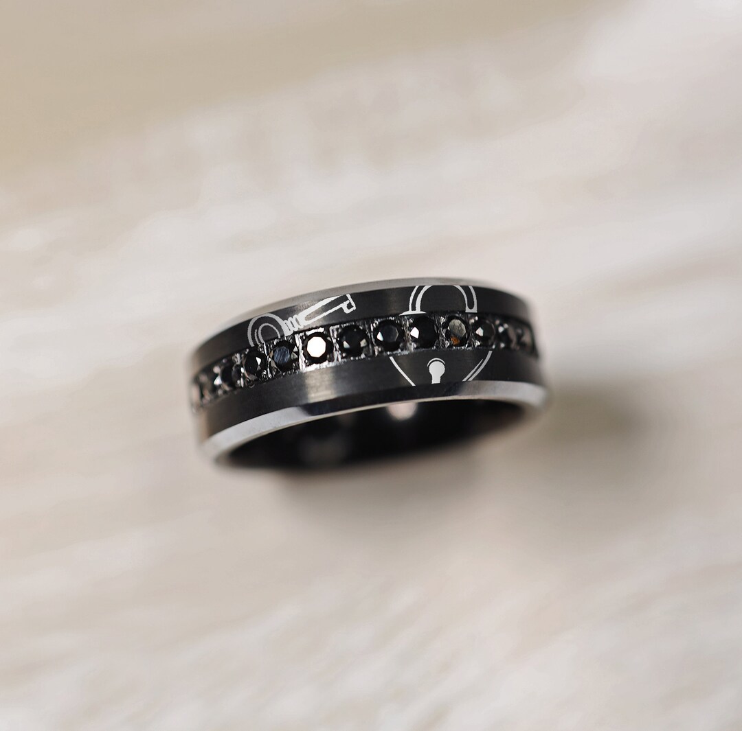 Lock and Key Wedding Band, Key to Your Heart Wedding Ring, Locket Key