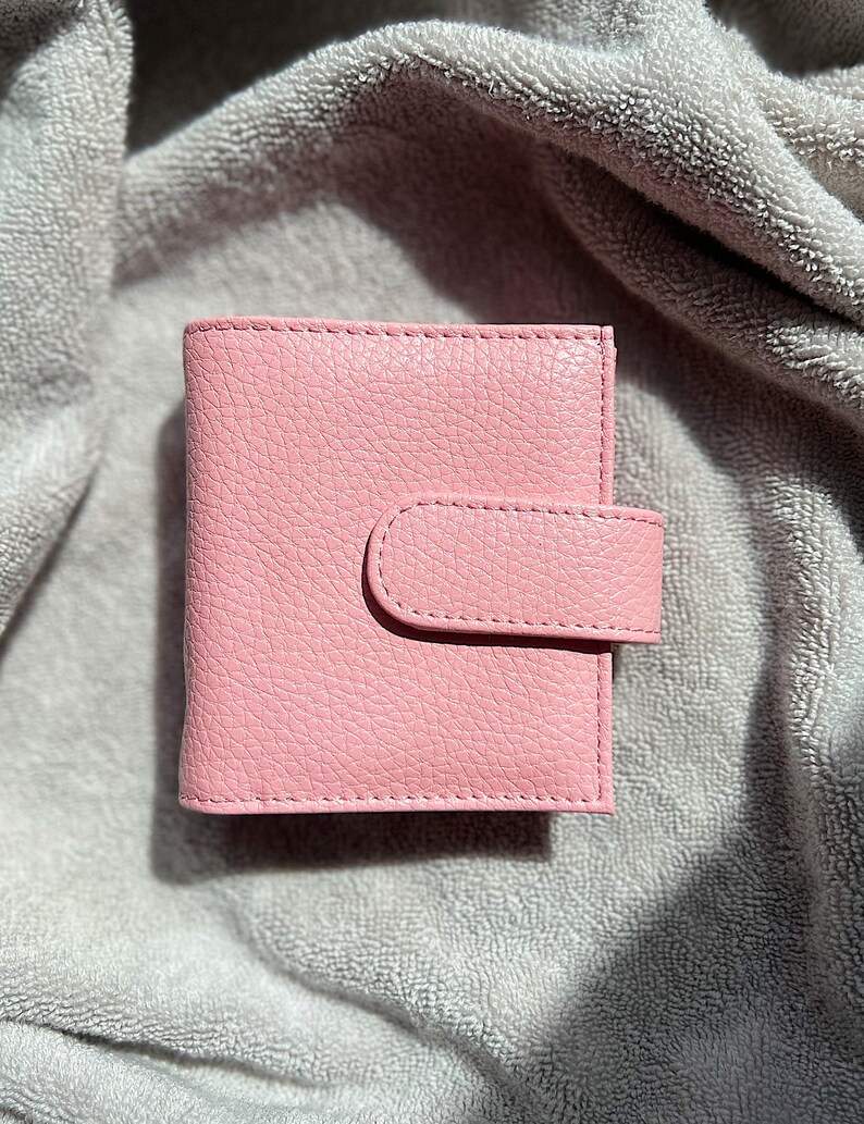 17 Of The Best Cash Envelope Wallets For Budgeting Your Money