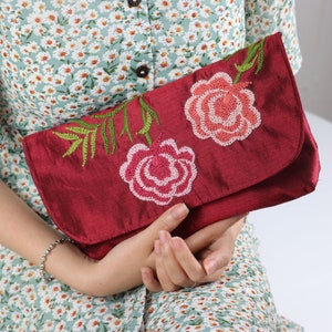 Frauen Geldbörse Snap Button Taschen Bestickte Clutch Vietnam Handgemachte Klappe Brieftasche mit Blumen Muster THEUV32