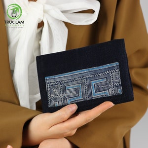 Handgemaakte henneppaspoorthoes Brokaatpatronen Boho-stijl portemonnee Hmong Vintage reisaccessoires TCV41