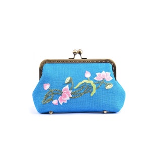 Women Embroidered Purse Handmade Kisslock Framebag ClipFrame with Lotus Patterns Linen Fabric -THEUNĐ33