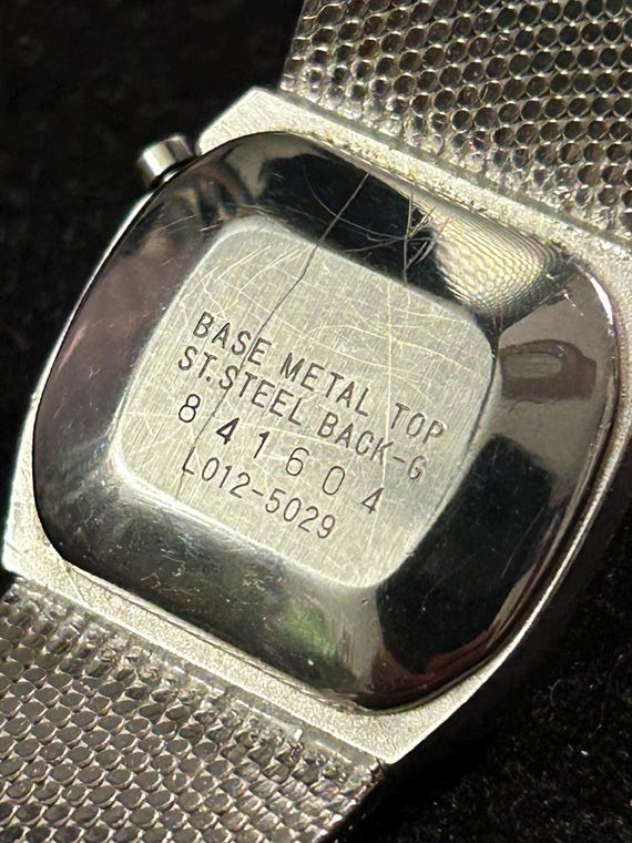 Seiko Ladies Digital Watch View 6