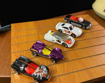 ヴィンテージ ホットウィール ミニカー詰め合わせ：1990年代～2000年代