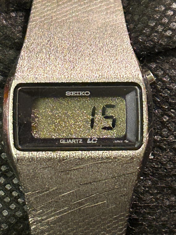 Seiko Ladies Digital Watch View 3