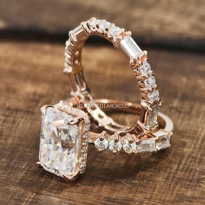 Anillo de moissanita de corte radiante de 2,5 quilates, alianza de boda a juego, halo oculto, regalo de aniversario.