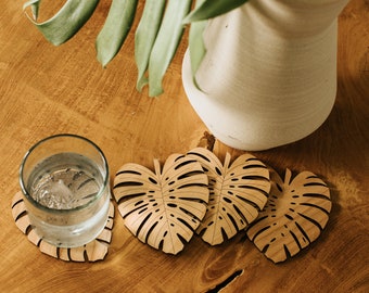 Monstera leaf Decor Made on Kauai | Hawaii gift for mom | wooden coaster set | Beach house condo | Tropical decor ideas | Boho coaster