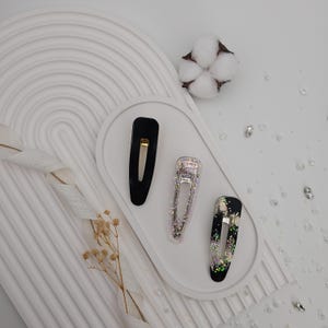 Silver Glitter Resin Hair Clip Set of 3 – Holographic Sparkle Epoxy Barrettes, Handmade Hair Accessories, Silver Shine Collection