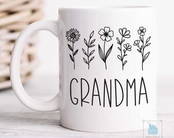 Personalized Grandma Mug, Floral Design, Custom Grandmother Gift
