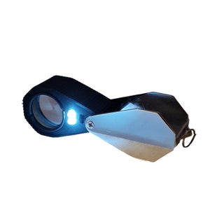 UV And Daylight Loupe x20 Magnification