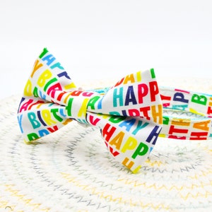 Bow Tie Cat Collar Set, &quot;Happy Birthday“, Cat Collar Matching Bowtie with Bell Pearl  + Small Dog Sizes