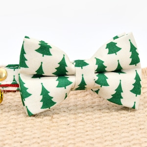 Pine Tree Cat Collar Bowtie, Holiday Green Pet Collar