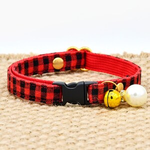 Collar de gato a cuadros / pajarita / flor, collar de gato de búfalo rojo y negro, boda / cumpleaños / Navidad, gato + tamaño de collar de perro pequeño