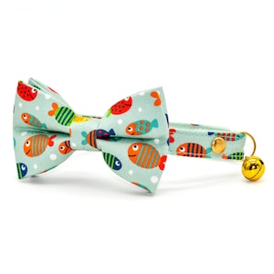 Bow Tie Cat Collar Set, Cartoon Ocean Fish Fish Cat Collar Matching Bowtie with Bell Pearl  + Small Dog Sizes,   Green Cat Collar