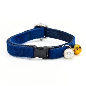 Collar para gato de terciopelo azul marino, con cascabel y perla a juego, para boda, para gatos y perros pequeños.