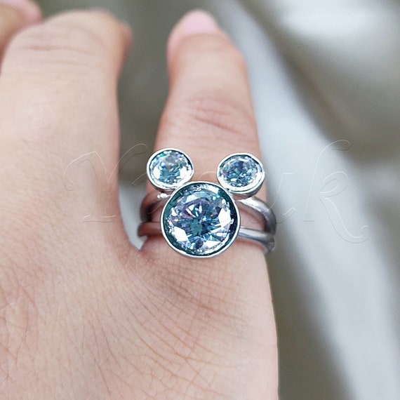 Disney Engagement Ring Wedding Ring Three Stone Ring Round Etsy
