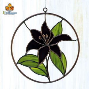 Stained Glass Lily -02 Digital Pattern | Graceful Suncatcher Design | Hobby License Download