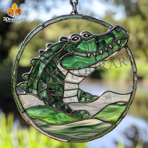 Digital Download Stained Glass Crocodile Pattern | Festive Suncatcher Design | Hobby License Download