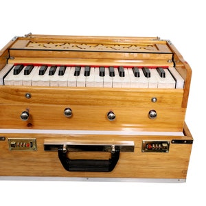 Portable Professional Harmonium , High Quality Mini Kirtan Harmonium 2.5 octave 4 stopper Export Quality Product Made in India Free Shipping
