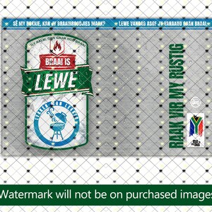Puede incluir: Dise&ntilde;o rectangular con texto multicolor. La imagen central presenta una pancarta verde y blanca con las palabras "BRAAI IS LEWE". Debajo hay un c&iacute;rculo azul y blanco con un gr&aacute;fico de parrilla. El fondo es un patr&oacute;n de cuadr&iacute;cula gris.