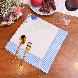 Tovaglioli da cena con stampa a blocchi India, tovaglioli da tavola in cotone stampati a mano, set di tovaglioli floreali blu, tovaglioli per matrimoni, eventi e feste, 18x18 pollici