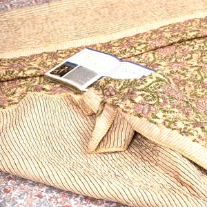 Handblock Gedruckte Queen Quilt: Jaipuri Floral Baumwolle weiche extra dicke senffarbene Tagesdecke für den Winter