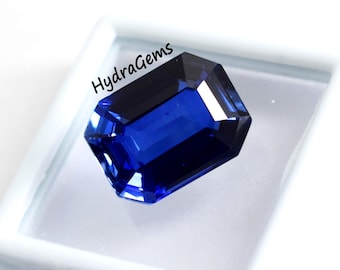 13-15 Carat Royal Blue Sapphire: Emerald Cut Ceylon Gemstone