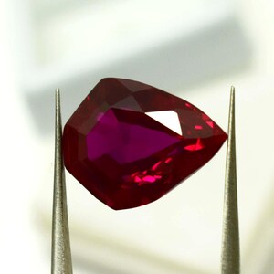 Ring Size Ruby Gemstone 8 to 10 Ct Certified Loose Ruby Gemstone For Engagement Ring Best Quality Red Ruby Gemstone, Fancy Cut Ruby