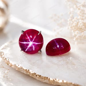 Conjunto de dois rubis estrela de 6 raios em cabochão, lapidação redonda, rubi estrela vermelho, pedra preciosa solta, certificada por Moçambique, pedra do mês de julho, ideal para brincos.