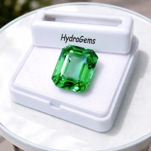 Natürlicher Tsavorit-Granat (12,65 ct, 13 x 10 x 7 mm), leuchtend grün, smaragdgrüner, loser Edelstein, lupenrein, aus Kenia, ideal als Geschenk oder für Ringe, Sommerangebot