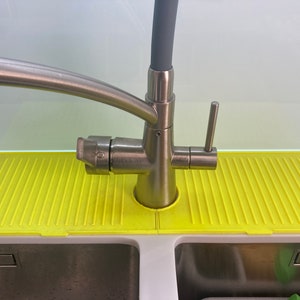 Kitchen Sink Splash Pad
