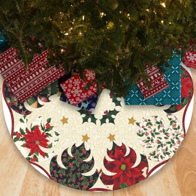 Cute Pattern Short Plush Christmas Tree Skirt, Christmas Tree Home