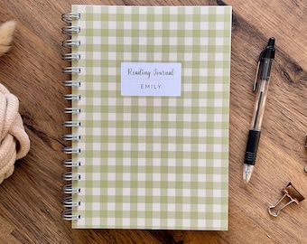 Personalised Reading Journal: A5 Minimalist 100 Book Review Log and reading Tracker - Book Lover Gift