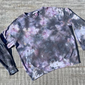 Womens Large Tie-Dye Sweatshirt, Crewneck